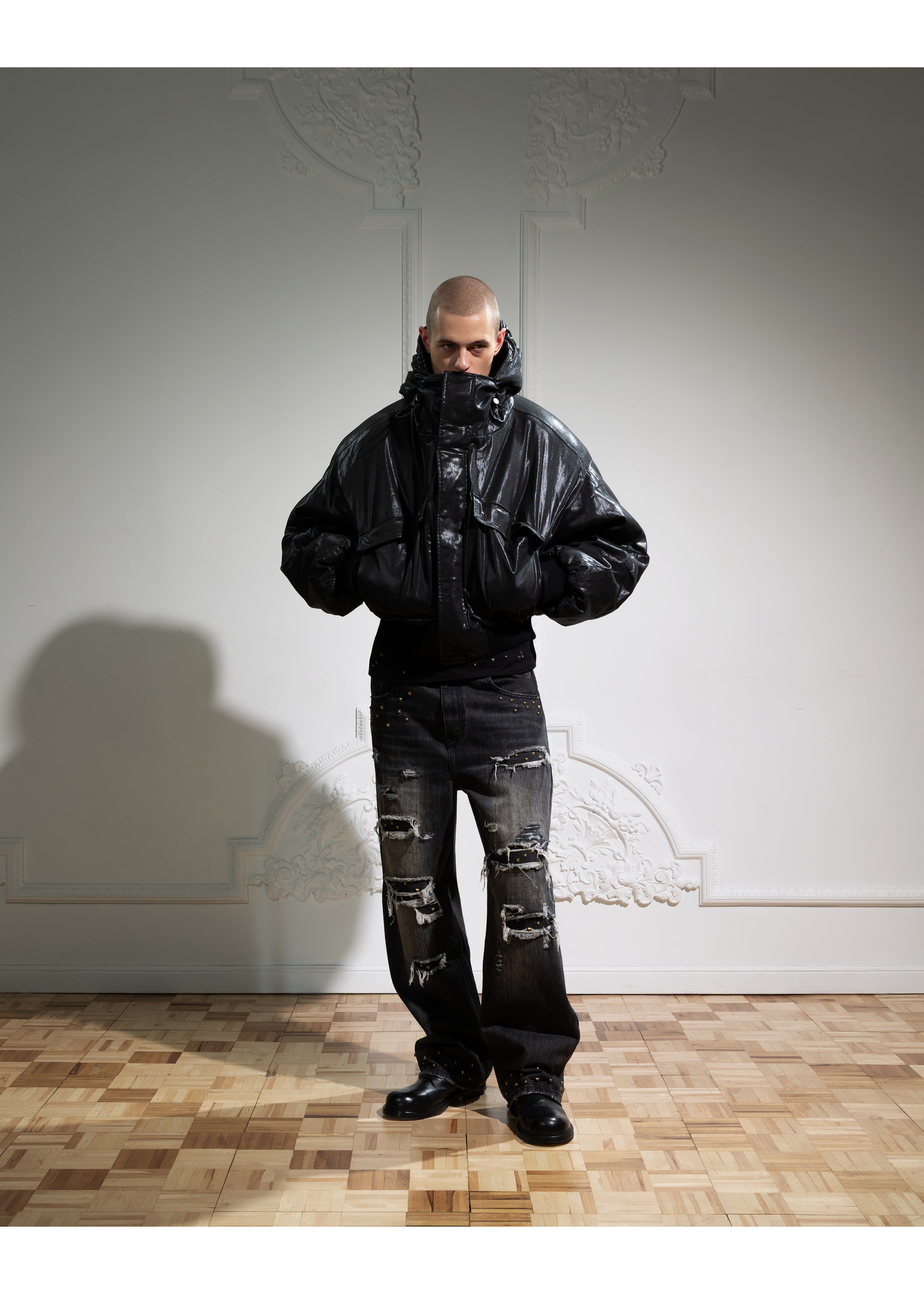 SIBERIA BOMBER in BLACK