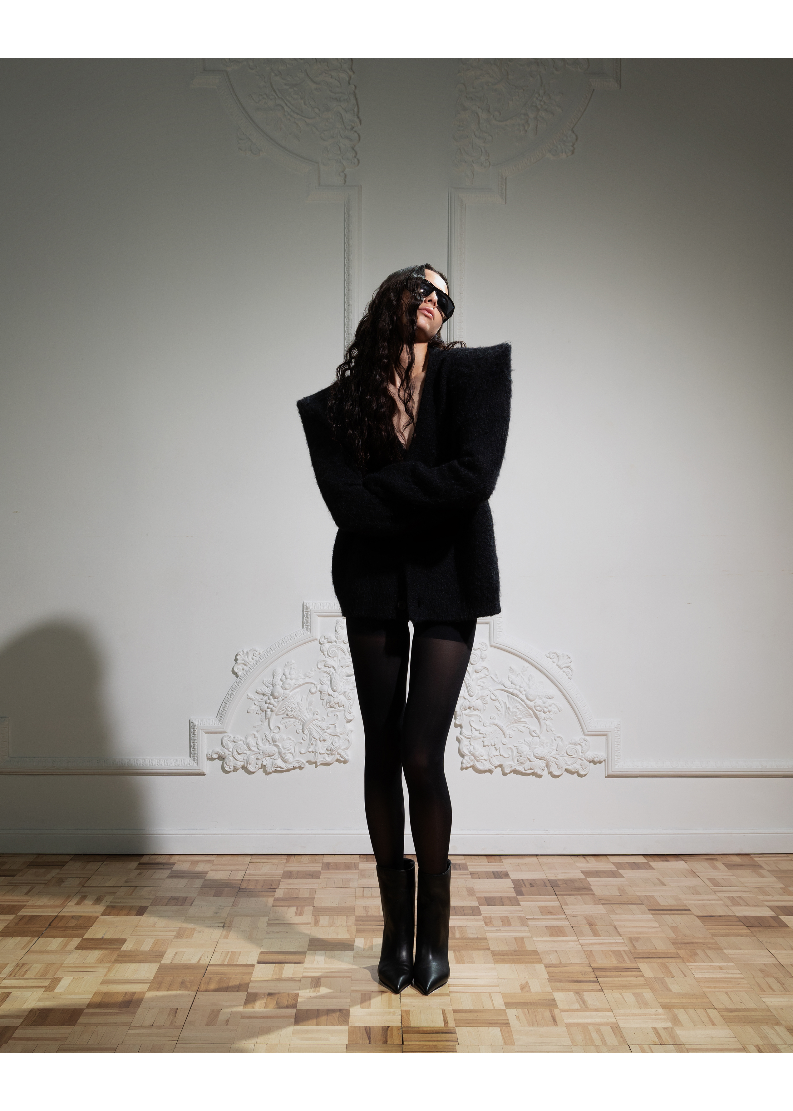 EGO SHOULDER PAD CARDIGAN in BLACK