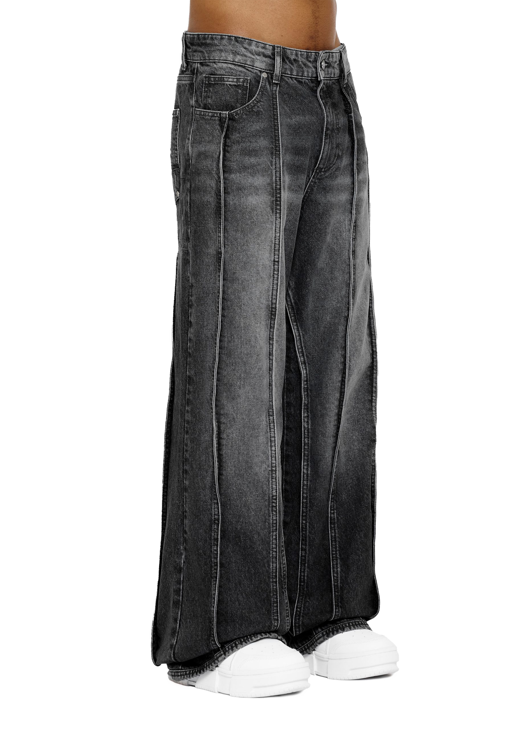 VERTICAL SEAM DENIM in WASHED GREY