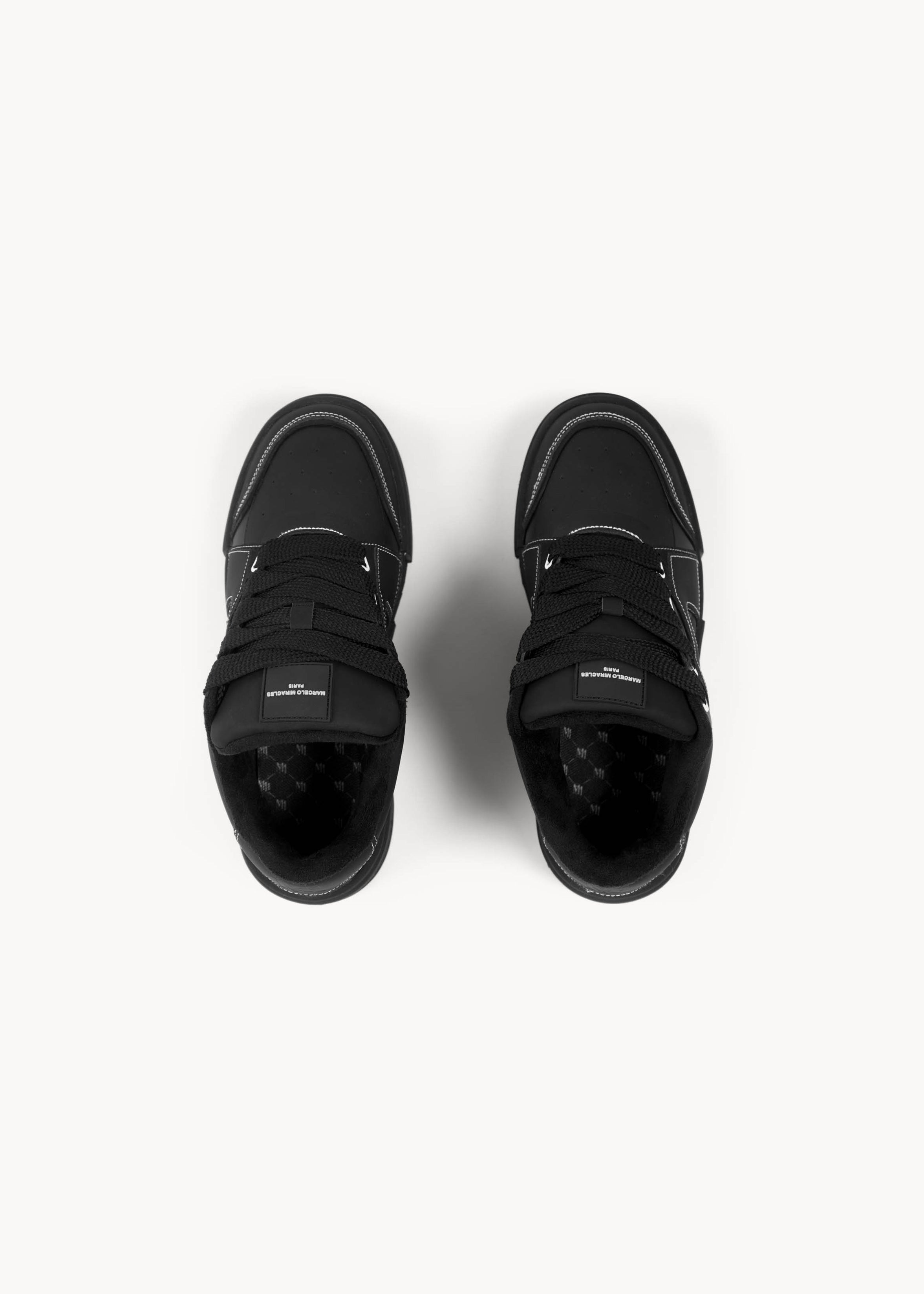 BUFFS SNEAKERS in BLACK