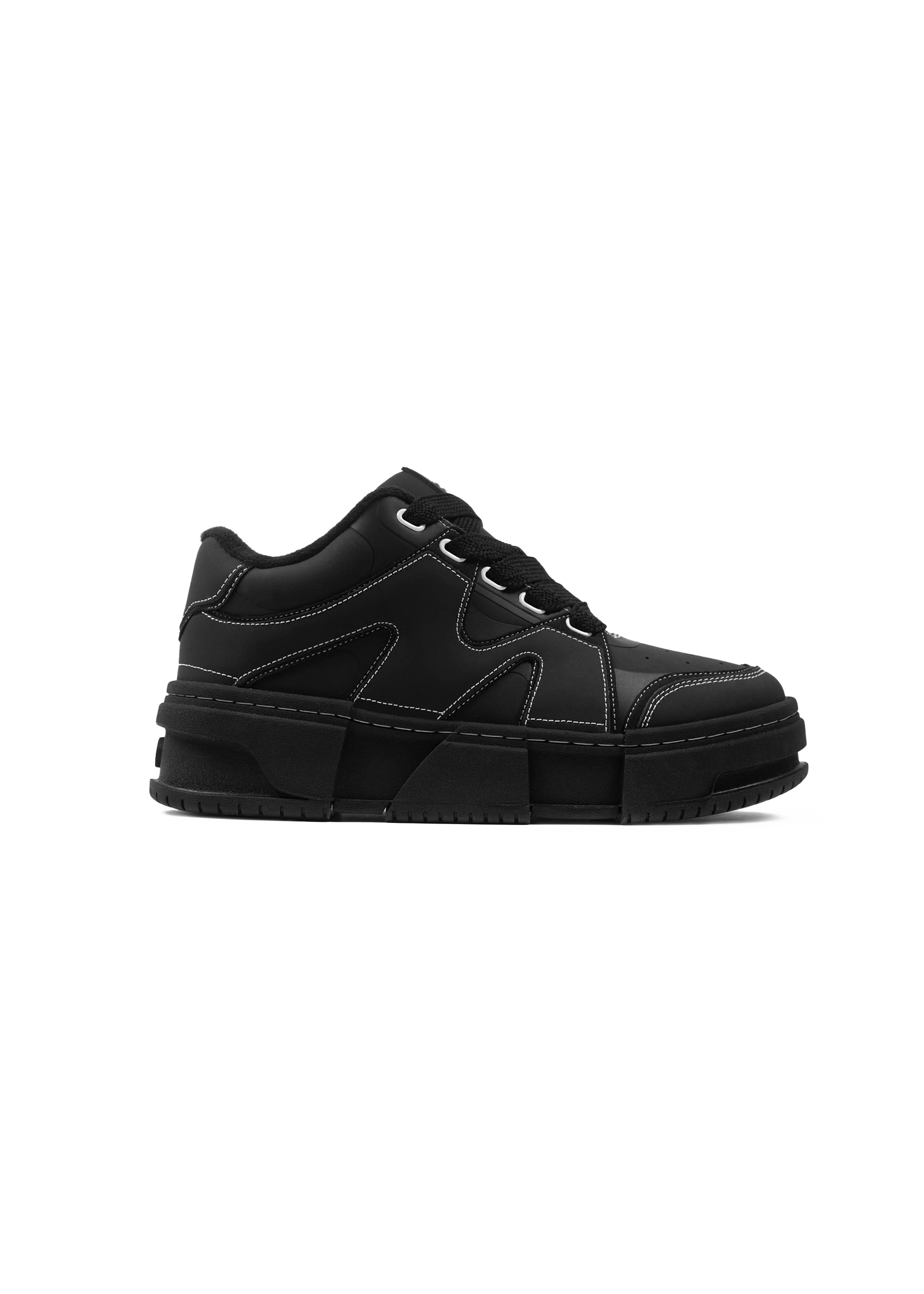 BUFFS SNEAKERS in BLACK